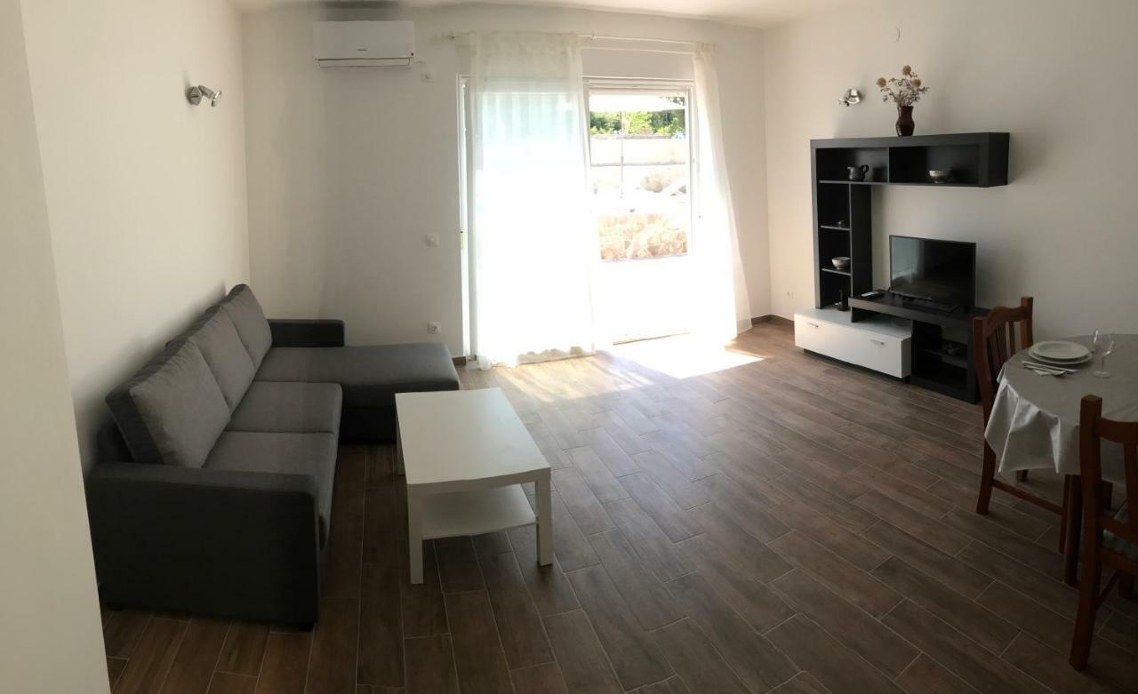 Apartments Kuk Šilo Εξωτερικό φωτογραφία